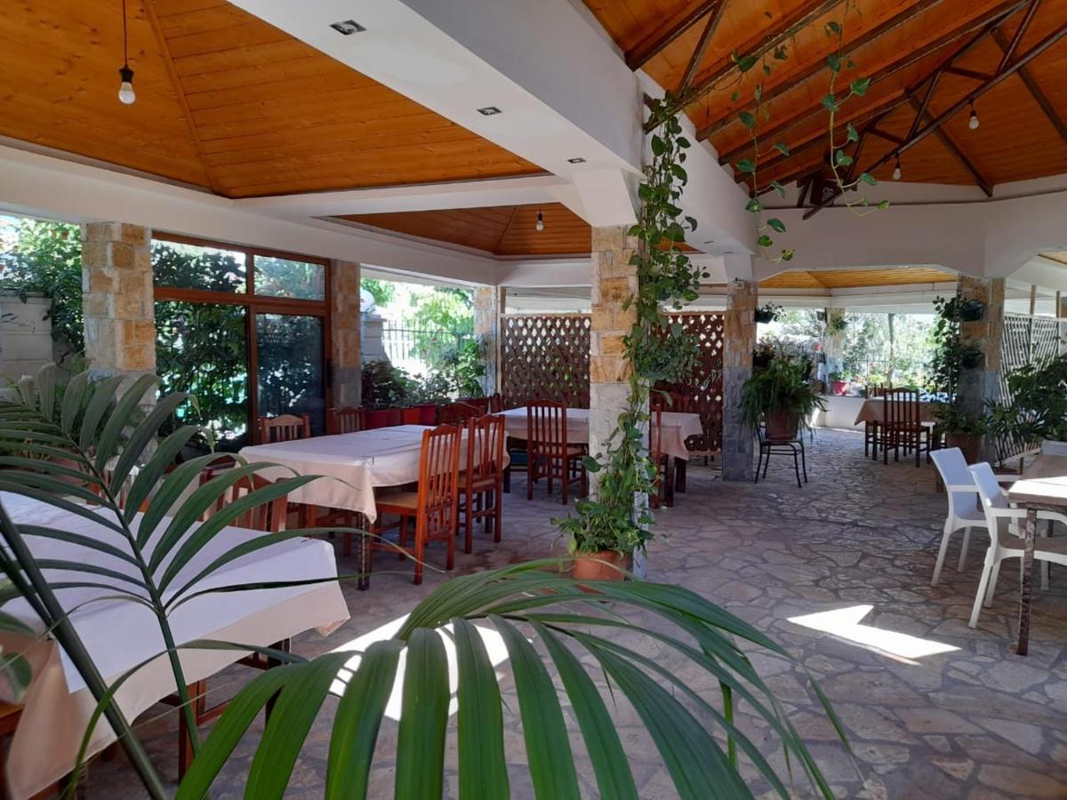 Bar Restorant Hotel Altini Vlore Exterior photo