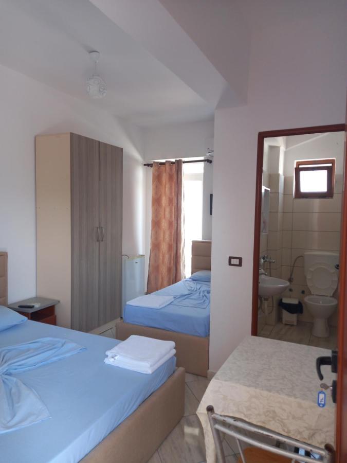 Bar Restorant Hotel Altini Vlore Exterior photo
