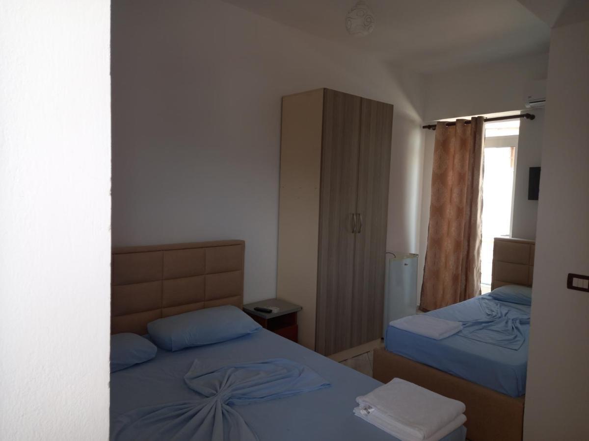 Bar Restorant Hotel Altini Vlore Exterior photo