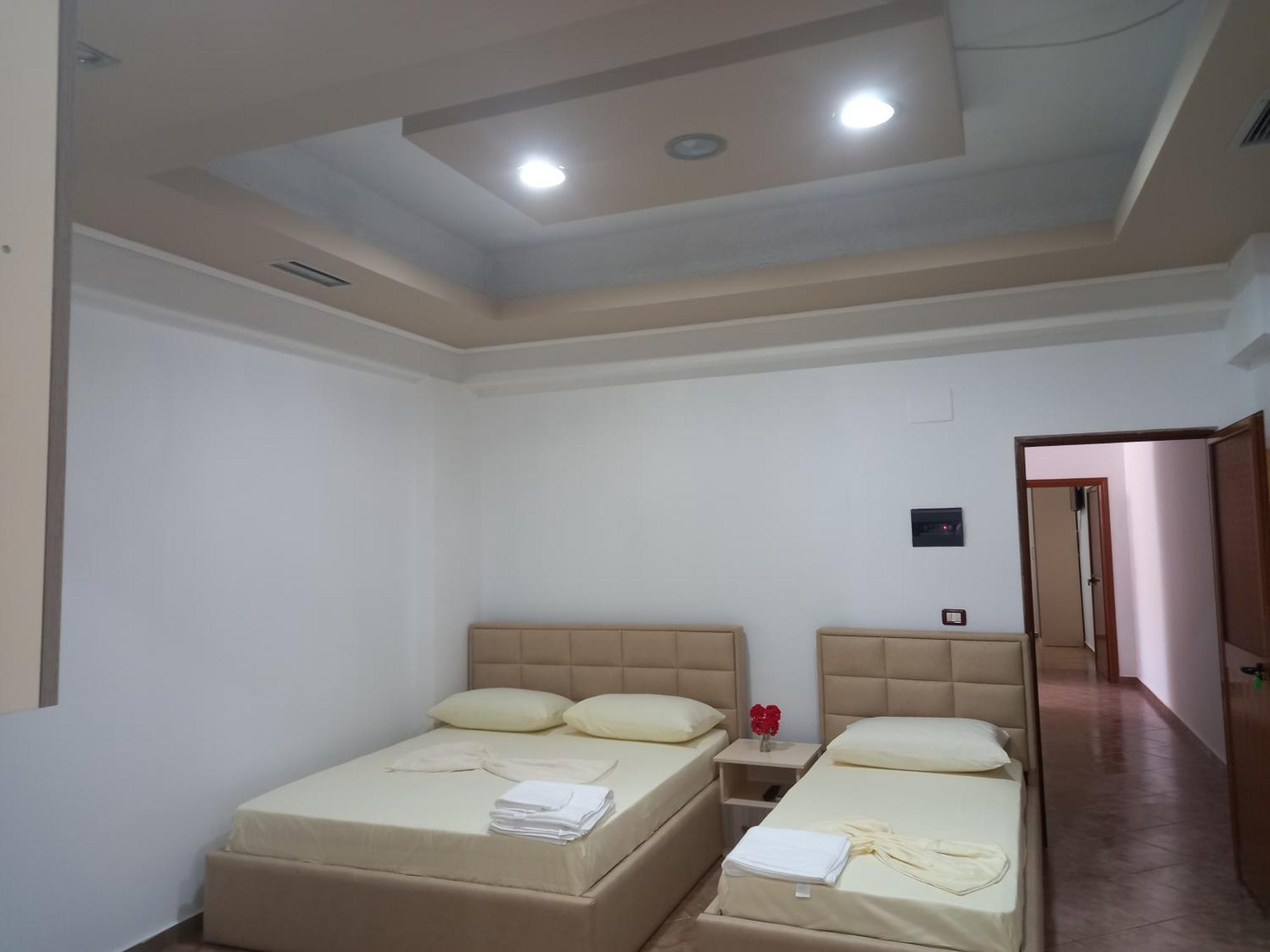 Bar Restorant Hotel Altini Vlore Room photo